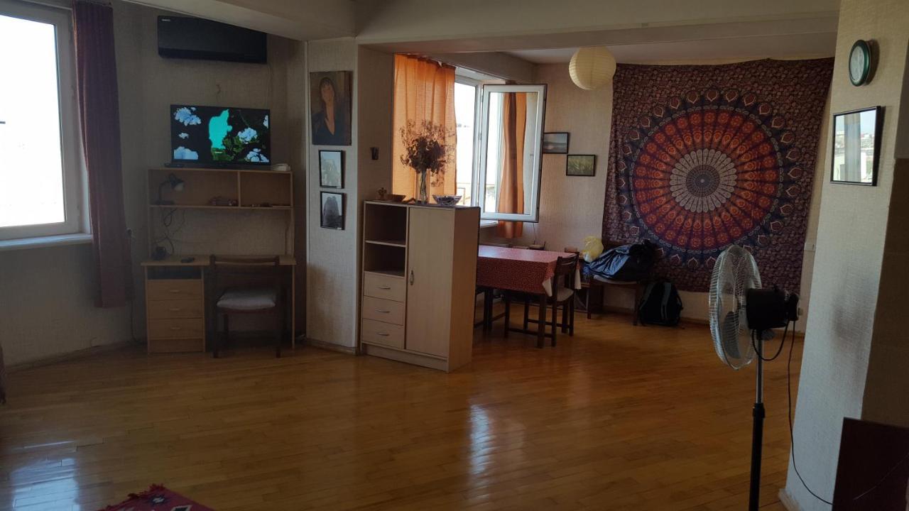 Good Apartment Тбилиси Экстерьер фото